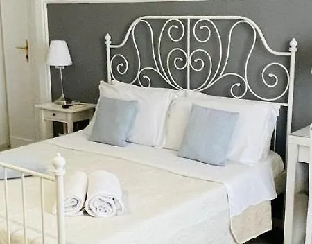Casa Verga Bed & Breakfast