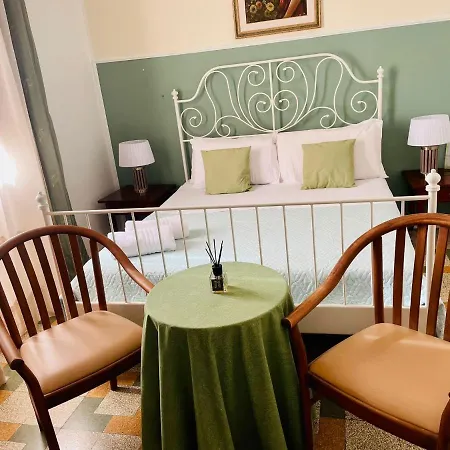 Casa Verga Bed & Breakfast Syracuse