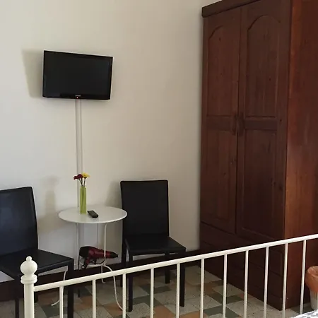 Casa Verga *