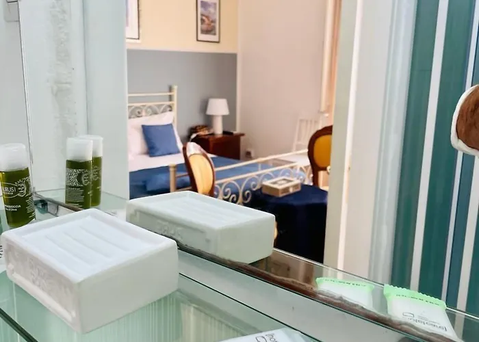 Casa Verga Bed & Breakfast 3*